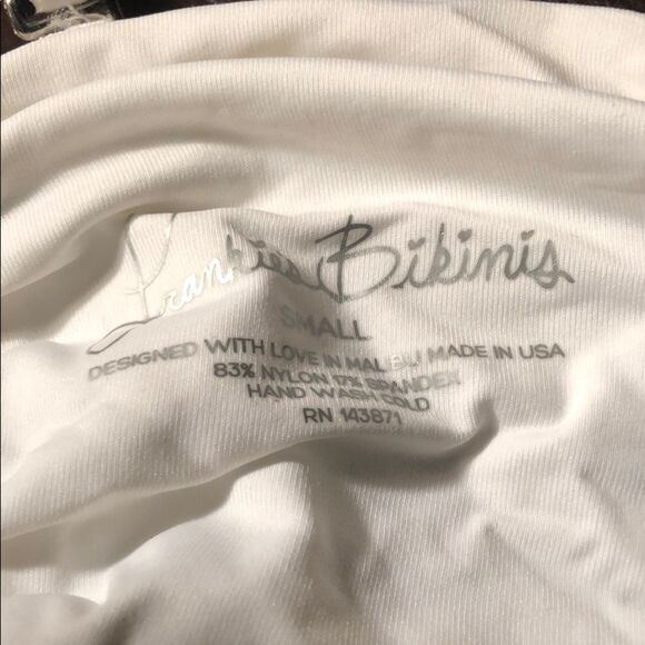 Frankie's Bikinis Willow V-Wire Bikini Top nwt - Picture 7 of 8